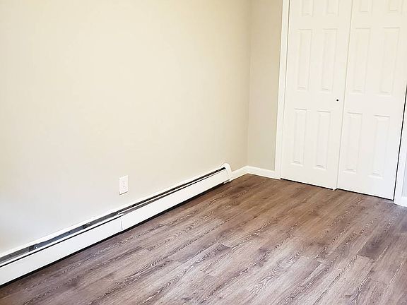5th image of 4035 97th St