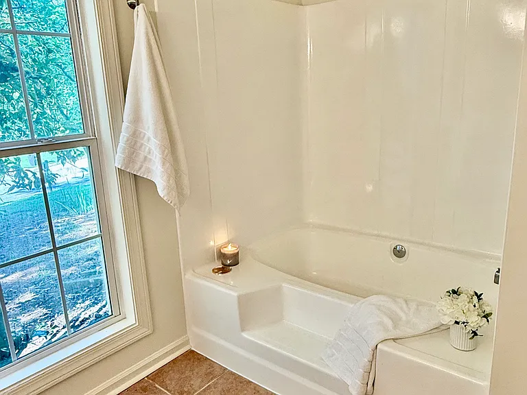 5012 Evelyn Way — Photo 16