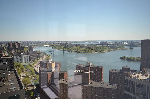 Rented by Swythe, Inc. | media 31