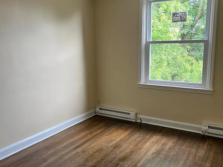 3561 Juneway #2 — Photo 9