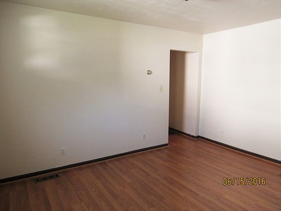 1107 W Walnut # 2 (7)_06152016