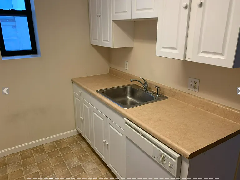 636 Beacon St #301 — Photo 2