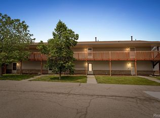 31663 Nardelli Ln, Roseville, MI 48066