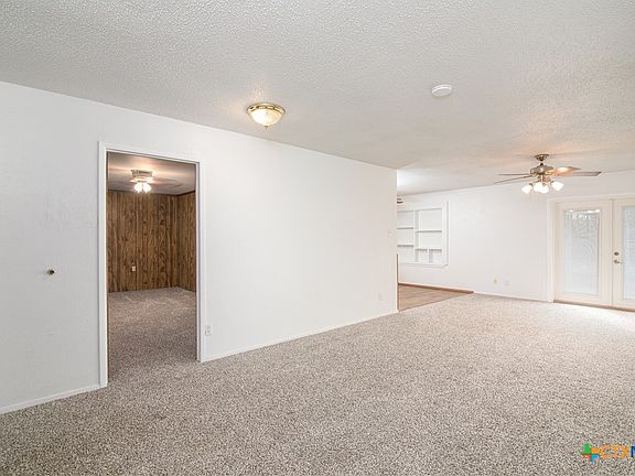 4th image of 153 Woodland Trl