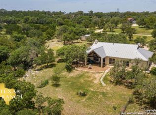 29 Wolf Creek Hill Ln, Fredericksburg, TX 78624