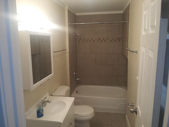 Everything is new. Sink, toilet and tub . Very clean.