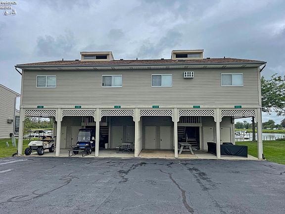 2nd image of 6316 N Harris Harbor Dr