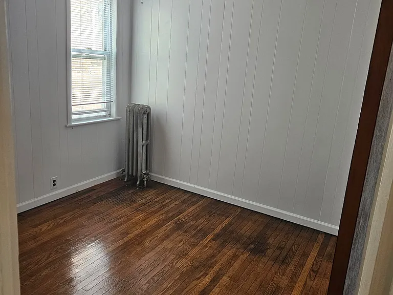 4612 Vista St — Photo 7