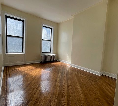 5th image of 524 48th St Floor 2