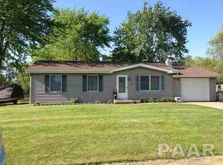 208 W Oakley St, Glasford, IL 61533