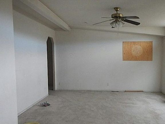 Additional Living Room