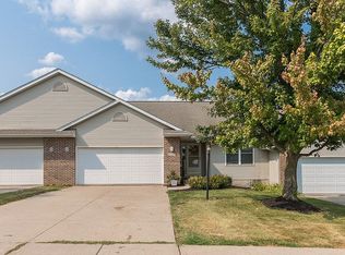 2287 E Grantview Dr, Coralville, IA 52241