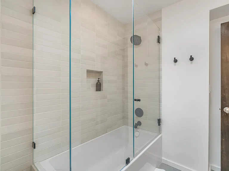 11345 Pacific View Dr — Photo 39