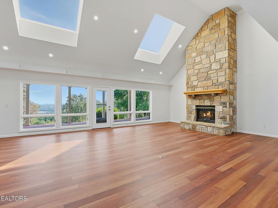 10th image of this home