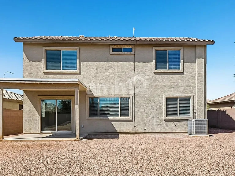 11353 W Buchanan St — Photo 17