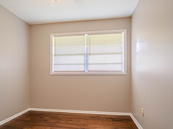 5th image of 1300 23rd Ct
