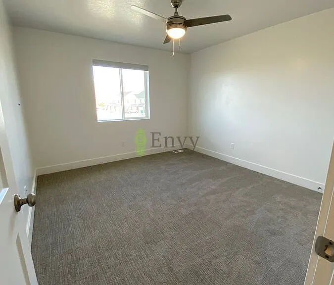 2631 S 2300 W #147 — Photo 12