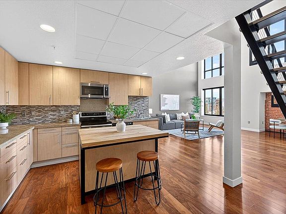 5th image of 88 Bush St Unit 3134