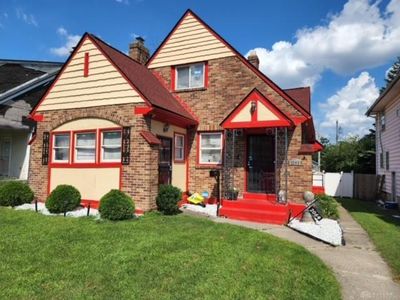 2064 Auburn Ave, Dayton, OH, 45406