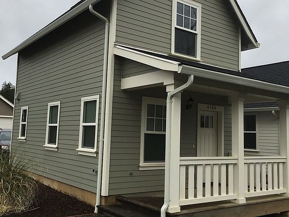2nd image of 4380 SE Harborton St