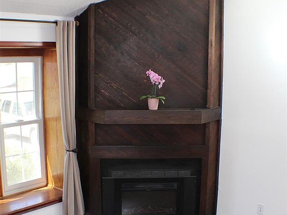 Beautiful original fireplace