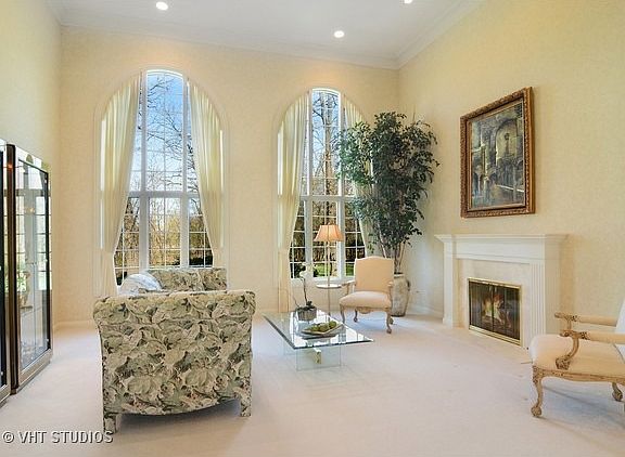 4th image of 4746 Wellington Dr