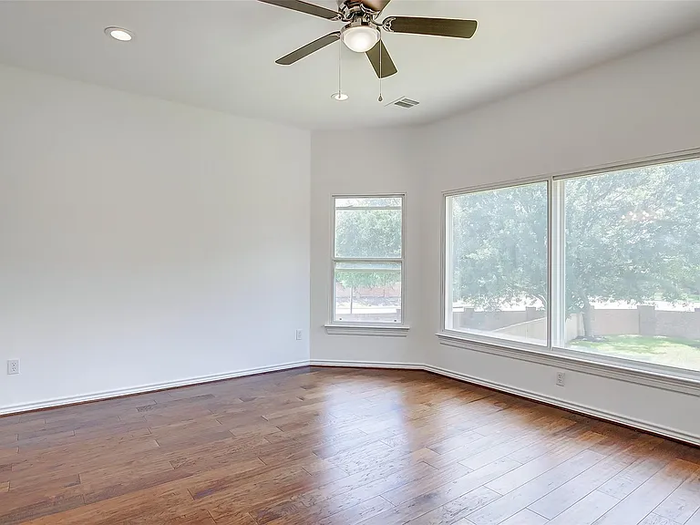 3218 Rosemary Park Ln — Photo 30