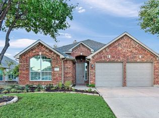 2432 Foxwood Ln, Little Elm, TX 75068