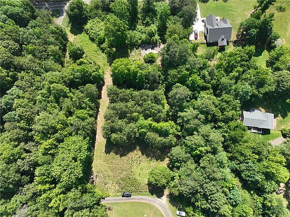 5th image of 7445 Little Mill Rd