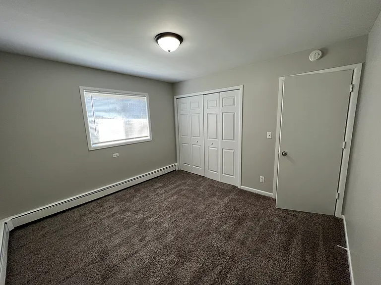 445 Shawmut Blvd NW — Photo 7