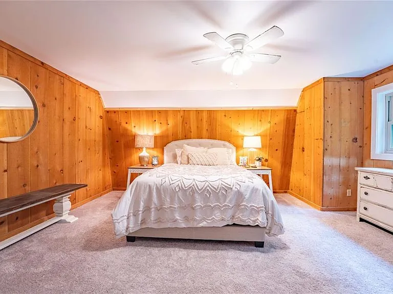 465 Waters Edge Dr — Photo 12