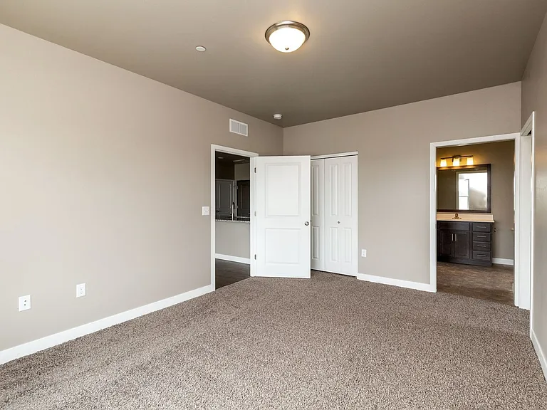 1725 Caleb Court — Photo 30