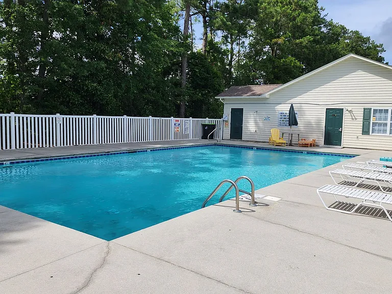 87 Century Ct — Photo 27