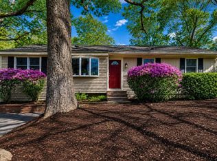 332 Massapoag Ave, Sharon, MA 02067