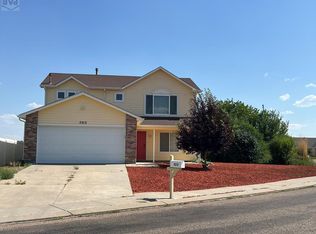 5312 Manor Ridge Dr, Pueblo, CO 81005