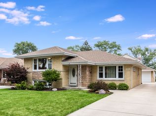 1401 Forest Rd, La Grange Park, IL 60526