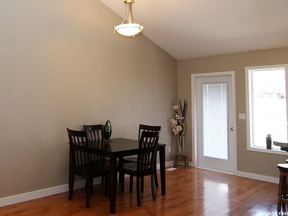 4th image of 1262 96th St