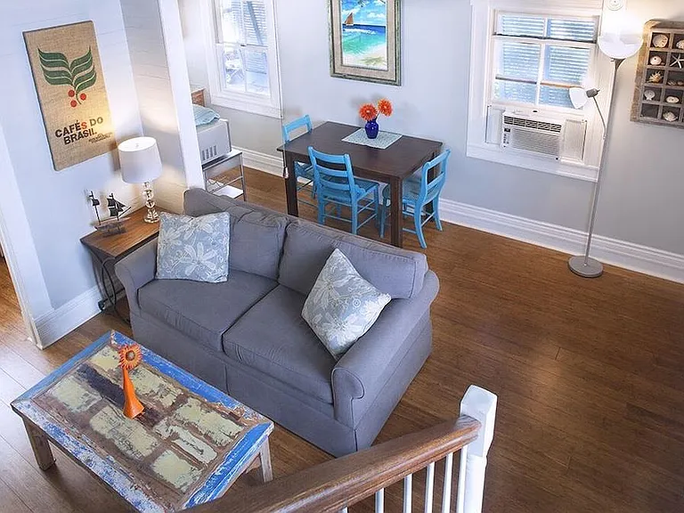 1012 Fleming St #4 — Photo 8