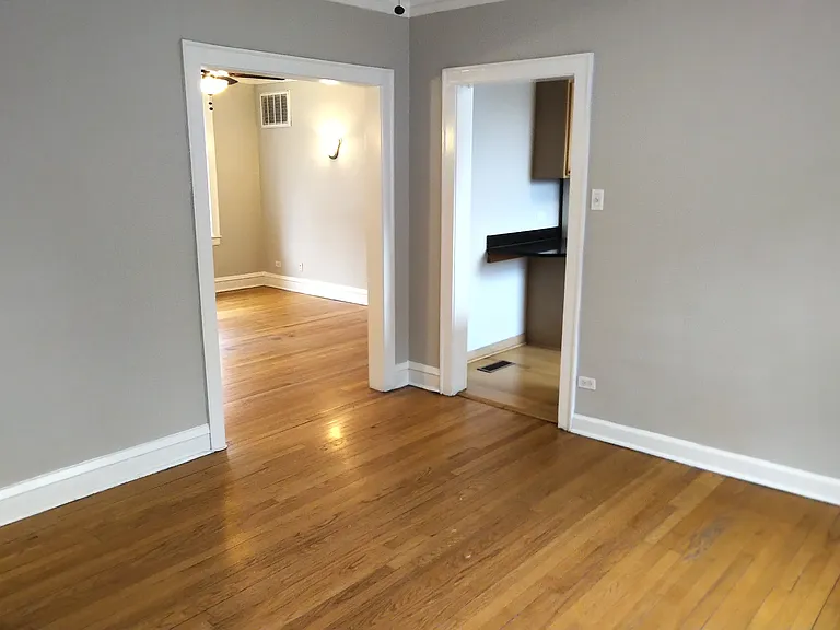 2449 W Ardmore Ave #1 — Photo 15
