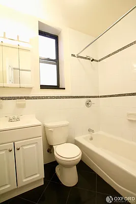 Rented by Oxford Property Group | media 19