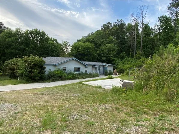 3950 Melody Mizer Ln, Cumming, GA 30041