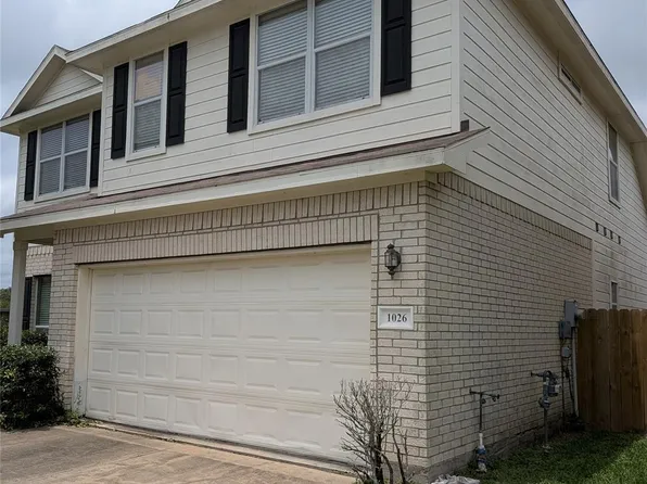 1026 Yorkshire Holw, Fresno, TX 77545