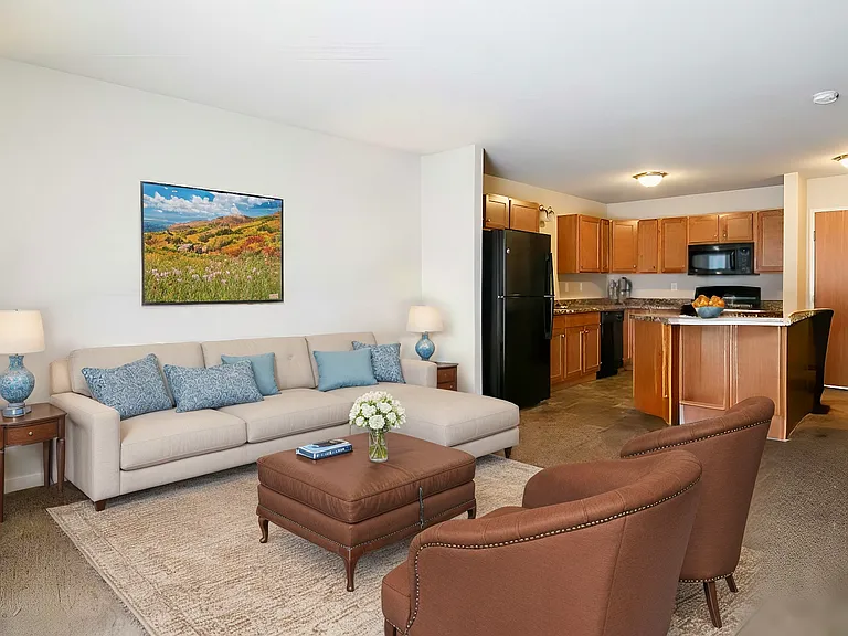 Fox Run Apartments — Photo 4