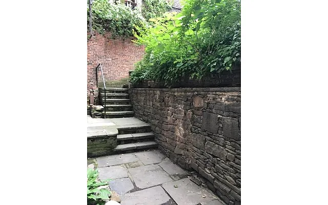 Sold by Douglas Elliman | media 13