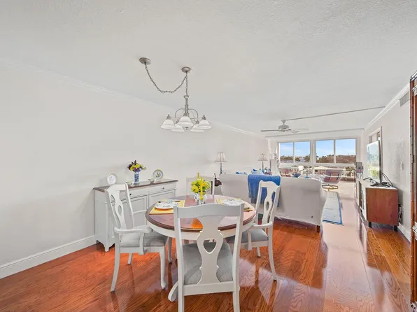 3100 NE 49th Street #403, Fort Lauderdale, FL 33308