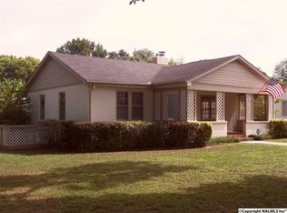 1806 Magnolia St SE, Decatur, AL 35601