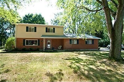 1st image of 580 Deauville Dr