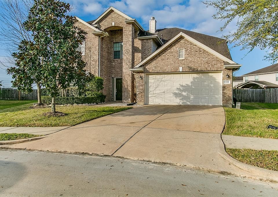 1st image of 2310 Channelwood Ln