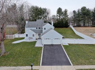 23 Windfall Ln, Marlboro, NJ 07746