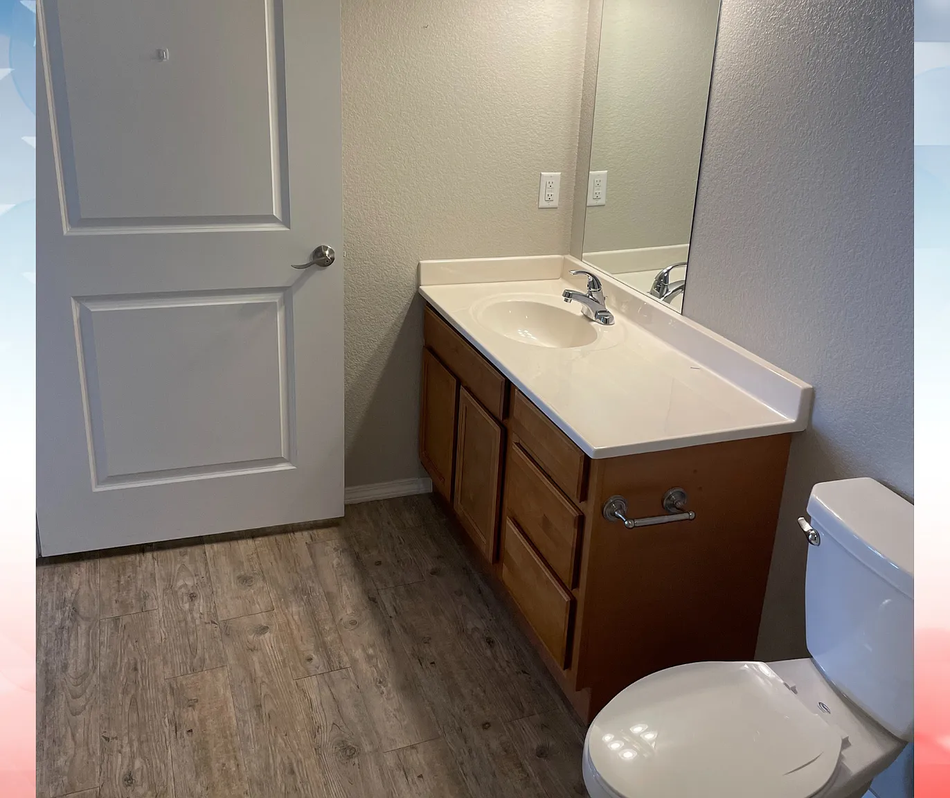 Laguna Lofts — Photo 4